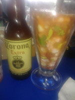 Mariscos Playa Azul food