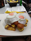 Huevos Rotos food