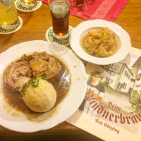 Lindner Brau Brauereigaststatte food