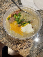 Fresh Thyme Soup Company food