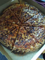 Hungry Howie's Pizza food