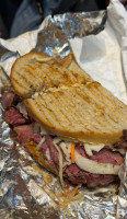 Hershel's East Side Deli food