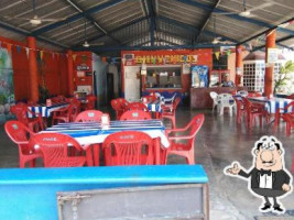 Palapa De ToÑo inside