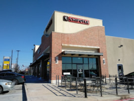 Chipotle Mexican Grill outside