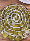 Giovanni’s Dillicious Pickles inside