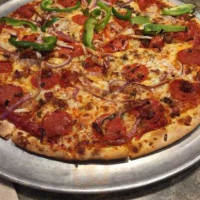 Mackenzie River Pizza Co. food