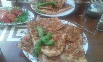 Altıncı Pide Salonu food