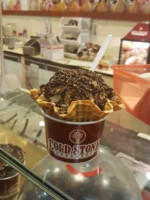 Cold Stone Creamery food