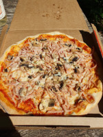 Alanya Pizza food