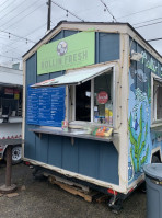 Rollin Fresh Sushiritos And Poke' Madison food