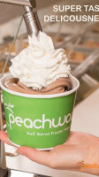 Peachwave Frozen Yogurt Gelato food