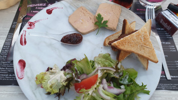 LE PLAZA Canet-en-Roussillon food