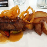 Bugi Etterem Pizzeria Étel