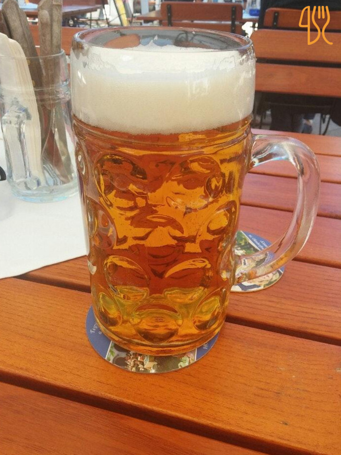 Hofbräu Vendéglő Étel