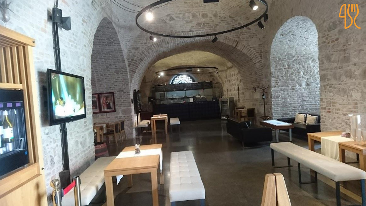 Primate Of Esztergom Cellar And Kint