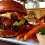 Burgerbisztró Pizzéria Keszthely Étel