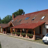Vidra Tanya Étterem és Panzió Kint