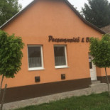Pecsenyesütő Büfé Kint