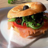 Sága Grill Cafe Étel