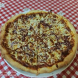 Domi Falatozó Pizzéria Étel