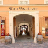Toth Wine Cellars Kint