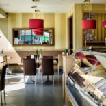 Jakó Pastry Shop Étel