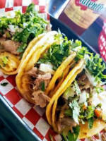 La Bamba Tacos And Beer food