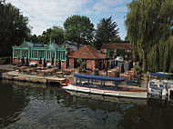 Beetle Wedge Boathouse outside