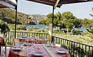 Cala Joncols food