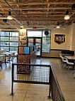 Mod Pizza inside