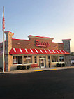 Freddy's Frozen Custard Steakburgers outside