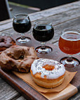 Johnny Doughnuts food