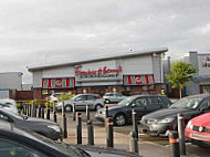 Frankie Benny's outside