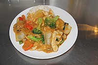 The Hub's Wok food