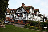 The Swan Inn - Norwich outside