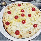 Venezia Pizzeria food