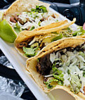 Lety's Tacos food