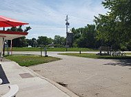 Spillway Drive-in outside