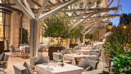 Lili The Peninsula Paris food