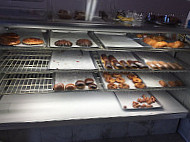 Lollie's Doughnuts food