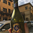 Verrazzano Spumantino Al Ponte Vecchio food