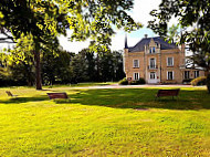 Domaine De La Ferriere outside