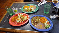 Los Compas Cafe, LLC food