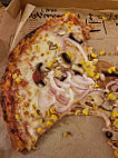 Blaze Pizza food