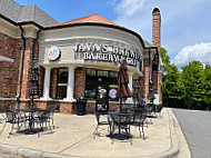 Java's Brewing Bakery And Cafe inside