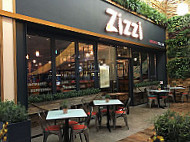 Zizzi Hull inside