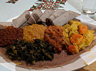 Alem Ethiopian Village food