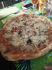 La Cave a Pizza