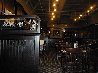 The Royal Oak - Centrepointe