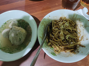 Mie Baso Loma